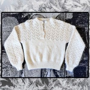 VINTAGE New Zealand Ivory Angora Hand Knit Sweater VERY FUZZY!